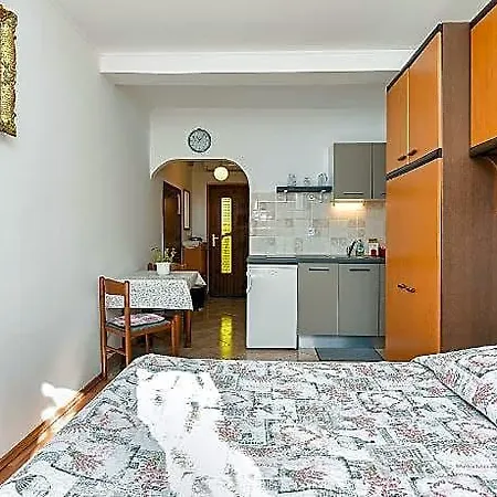1066 Hotel